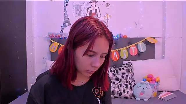 violeta blaze1 online show from 04-02-26, 10:02