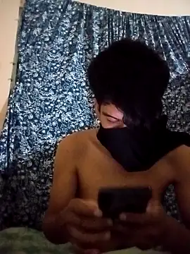 Snapshot of Misterywolf69 chatting on 03-21-26, 05:56 Misterywolf69 online show from 03-21-26, 05:56