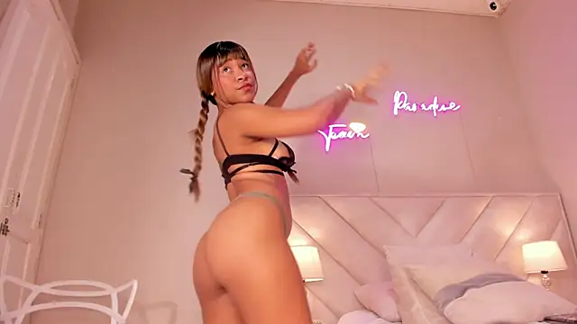 sheila x online show from 04-15-26, 03:52