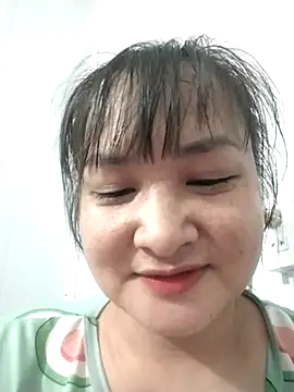 Snapshot of Jeassi-sica01 chatting on 05-25-26, 02:56 Jeassi-sica01 online show from 05-25-26, 02:56