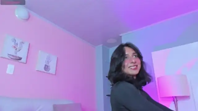 Elisasue online show from 07-17-26, 11:53