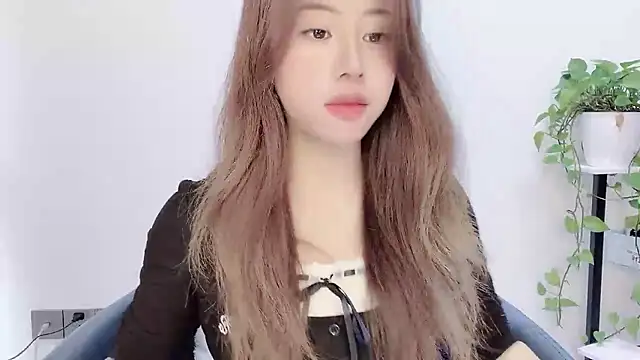 Baixi-01 online show from 05-12-26, 04:20