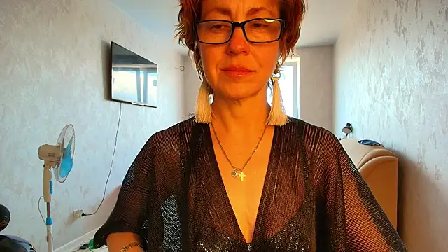 LioraWeiss online show from 05-29-26, 07:17