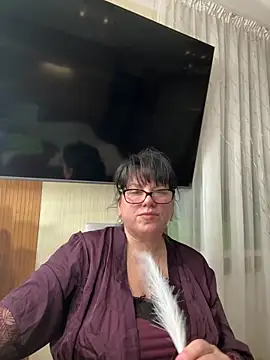 Snapshot of expensive_lady chatting on 03-08-26, 06:44 expensive lady online show from 03-08-26, 06:44