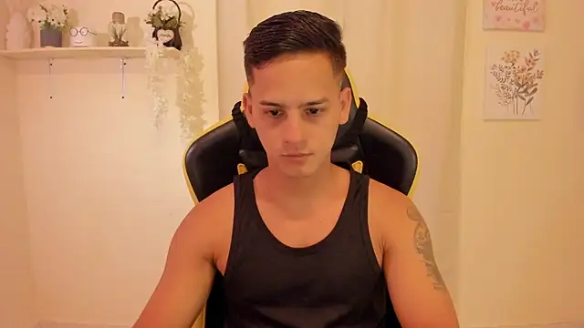 sexy andres01 online show from 03-01-26, 01:35