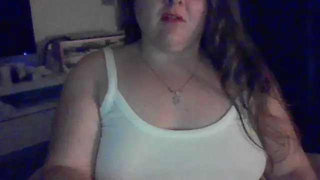Snapshot of crystalizzze chatting on 06-07-26, 07:56 crystalizzze online show from 06-07-26, 07:56