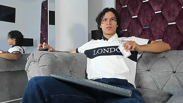 TonyBenedetti online show from 03-25-26, 07:53