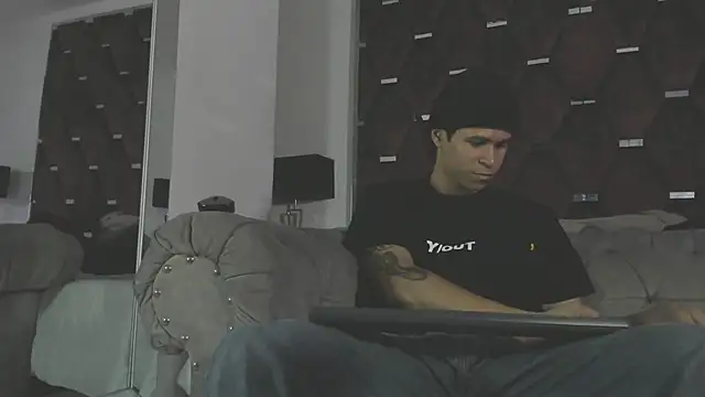 Snapshot of TonyBenedetti chatting on 07-14-26, 09:20 TonyBenedetti online show from 07-14-26, 09:20