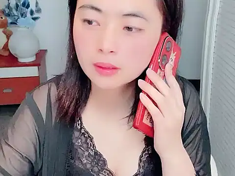 Snapshot of youmi_y chatting on 03-09-26, 08:07 youmi y online show from 03-09-26, 08:07