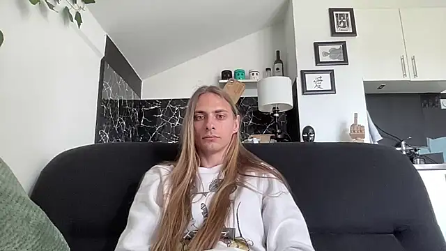 Snapshot of mi_chyort chatting on 05-24-26, 07:35 mi chyort online show from 05-24-26, 07:35