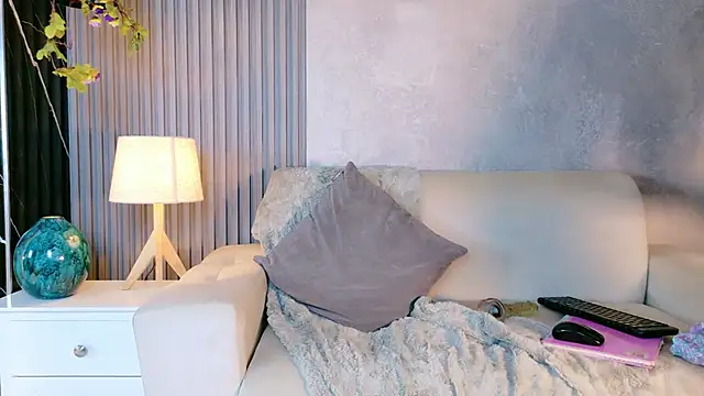 Jazmiin Evans online show from 02-27-26, 08:09