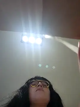 Mommynatrix online show from 04-21-26, 03:39