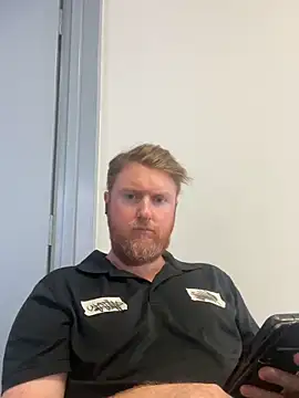 Snapshot of Freddybobby chatting on 03-09-26, 08:07 Freddybobby online show from 03-09-26, 08:07