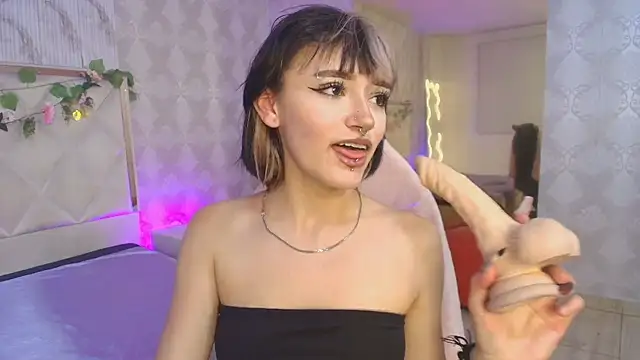 Cloee tay1 online show from 07-18-26, 11:36