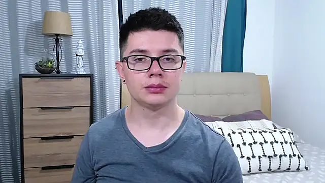Snapshot of BlackFoXXX69 chatting on 06-11-26, 03:26 BlackFoXXX69 online show from 06-11-26, 03:26