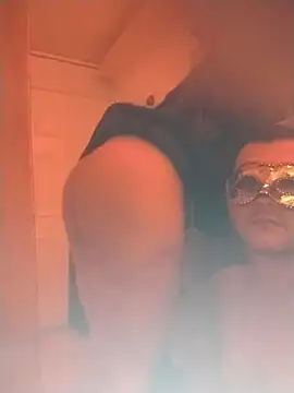 SHARLOTYJUANSTEVAN online show from 03-02-26, 01:19