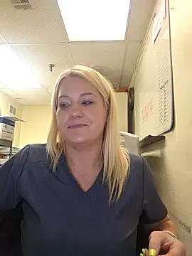 LadyB07 online show from 04-29-26, 04:55