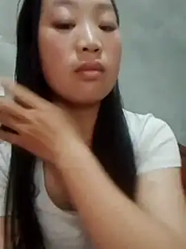 Miu la online show from 02-25-26, 04:11