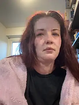 Snapshot of xoxchaarrxox chatting on 02-28-26, 05:25 xoxchaarrxox online show from 02-28-26, 05:25