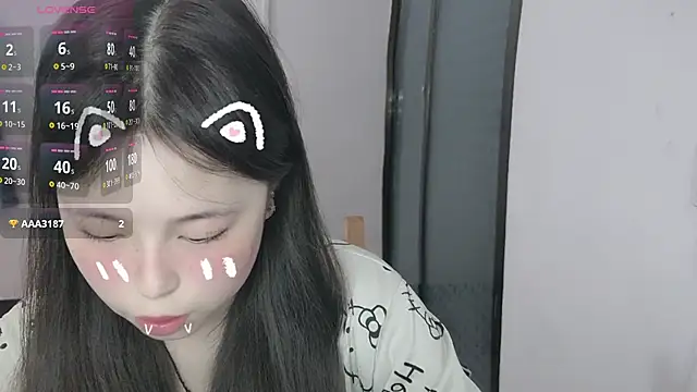 F-Yihao online show from 03-06-26, 05:09