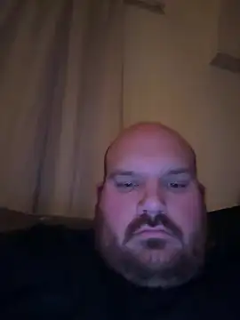 Snapshot of TW2090 chatting on 02-26-26, 07:24 TW2090 online show from 02-26-26, 07:24