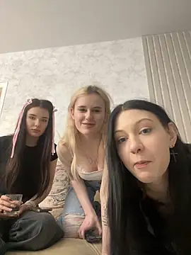 Snapshot of prosto_sexyswag chatting on 03-10-26, 09:09 prosto sexyswag online show from 03-10-26, 09:09