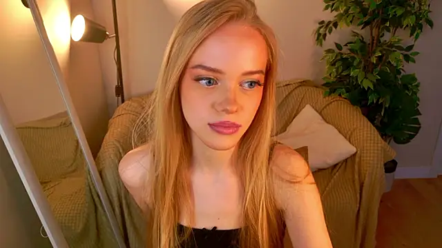 Dear Tessa online show from 03-04-26, 03:07