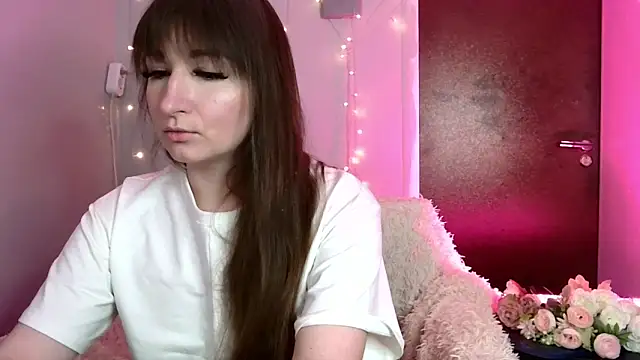 Birdie Kiss online show from 06-02-26, 08:00