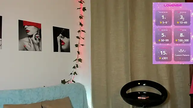 Rebeca Marchetti online show from 05-12-26, 09:34