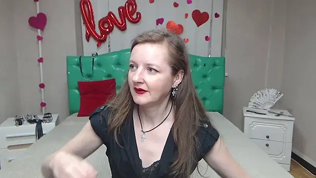 MeganPirs online show from 04-16-26, 05:14