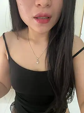 Snapshot of Tinn_tin chatting on 07-01-26, 08:52 Tinn tin online show from 07-01-26, 08:52