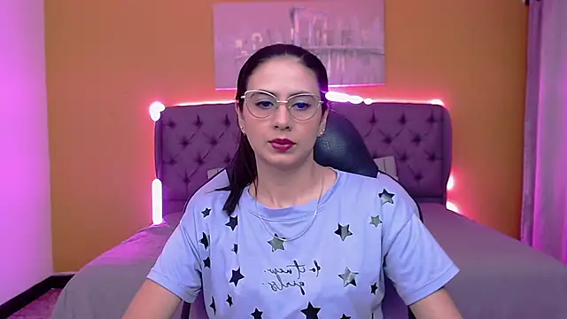 alexaneuer online show from 06-02-26, 01:13