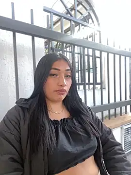 GeorgiaPink  online show from 04-01-26, 10:29