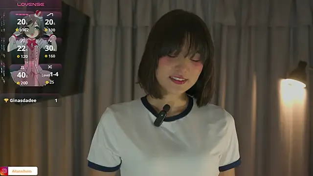 Snapshot of AitanaJhons_ chatting on 05-15-26, 10:11 AitanaJhons online show from 05-15-26, 10:11