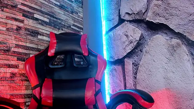  Macadamiia  online show from 03-21-26, 08:19