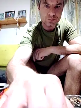 Snapshot of Hornybalkanmen12 chatting on 05-28-26, 06:38 Hornybalkanmen12 online show from 05-28-26, 06:38
