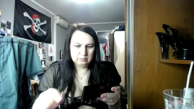 EvaBeautyXx online show from 03-08-26, 08:45