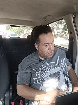 UrsoBissexualPauGrosso online show from 04-15-26, 04:25