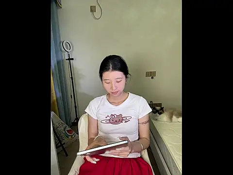 Y--F--LOVE online show from 04-19-26, 12:37