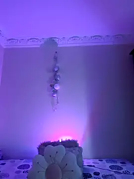 LunaBlaise online show from 07-20-26, 06:49
