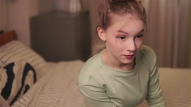 VenaLammo online show from 03-13-26, 01:51