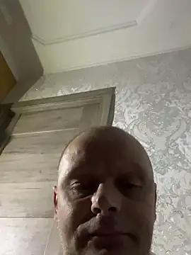 Alesio Alesio online show from 04-22-26, 08:32