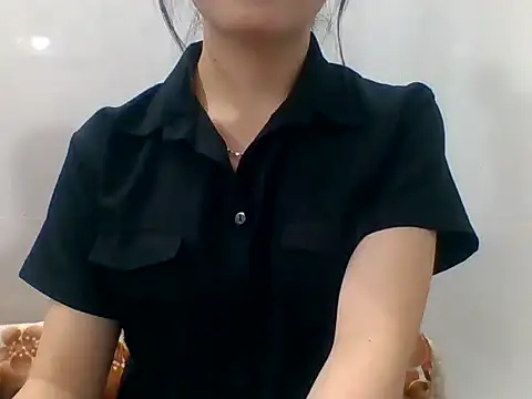Snapshot of kiraa-007 chatting on 05-08-26, 02:55 kiraa-007 online show from 05-08-26, 02:55