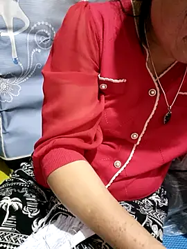 phay79 online show from 04-12-26, 02:44