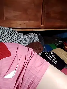 Snapshot of Mishowhot chatting on 03-12-26, 02:01 Mishowhot online show from 03-12-26, 02:01