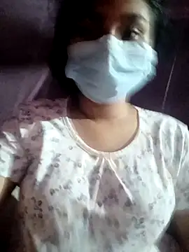 Snapshot of SumonaMoni chatting on 04-12-26, 04:23 SumonaMoni online show from 04-12-26, 04:23
