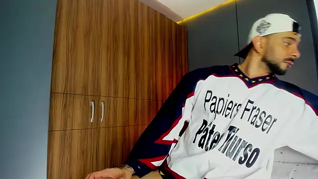 massimo visconti online show from 04-06-26, 03:46