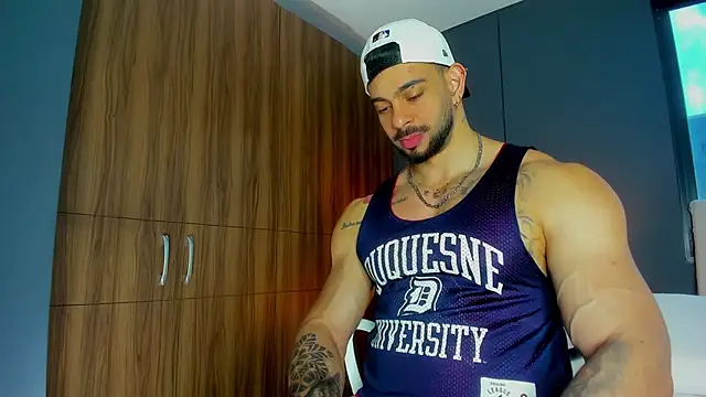 massimo visconti online show from 04-16-26, 01:34