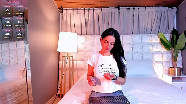 Samantha Velle online show from 05-19-26, 01:39