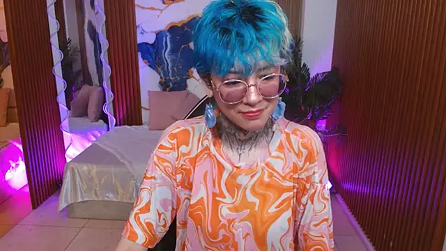 Lyra tay online show from 03-06-26, 07:10